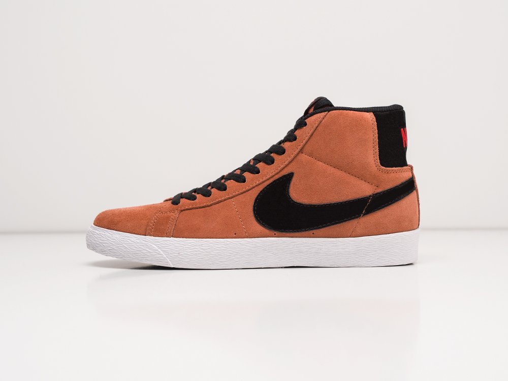Nike SB Zoom Blazer Mid коричневые замша мужские (AR21878) - фото 1 Nike SB Zoom Blazer Mid коричневые замша мужские (AR21878) - фото 1