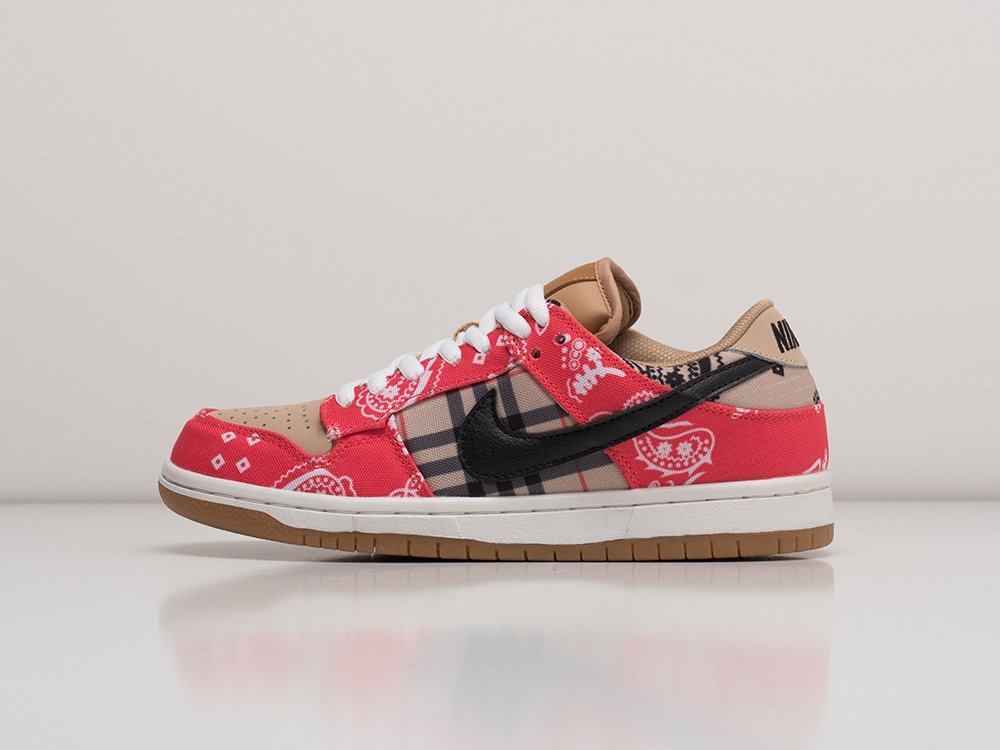 Nike SB Dunk Low x Travis Scott WMNS красные текстиль женские (AR22010) - фото 1 Nike SB Dunk Low x Travis Scott WMNS красные текстиль женские (AR22010) - фото 1