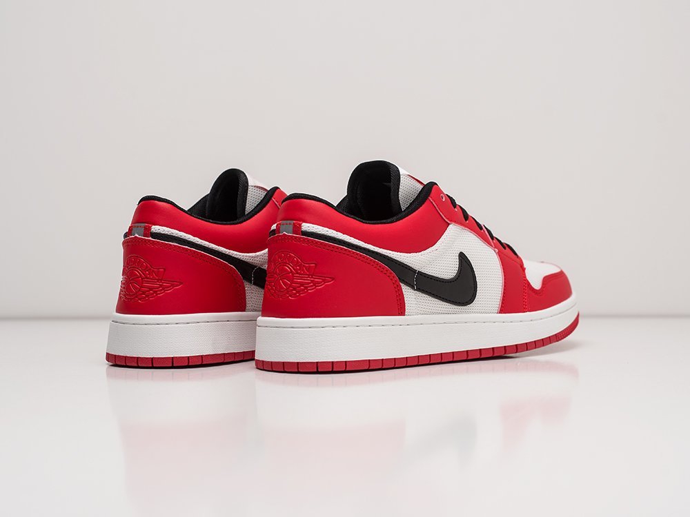 Мужские кроссовки Nike Air Jordan 1 Low Red / White / Black (40-45 размер) фото 4