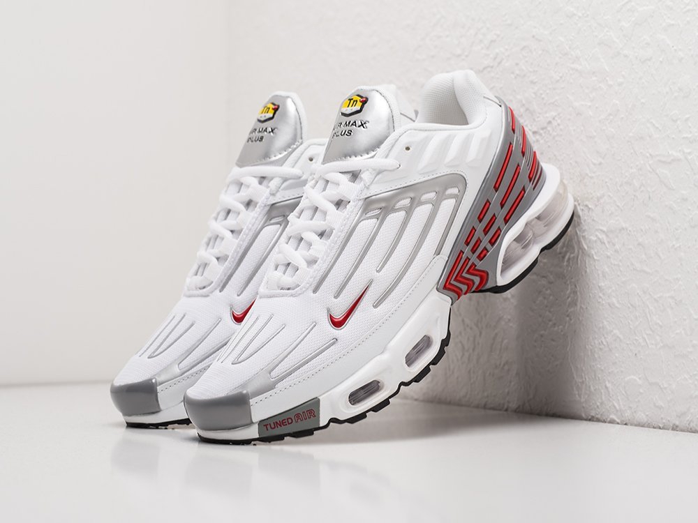 Nike Air Max Plus 3 белые мужские (AR22437) - фото 2 Nike Air Max Plus 3 белые мужские (AR22437) - фото 2