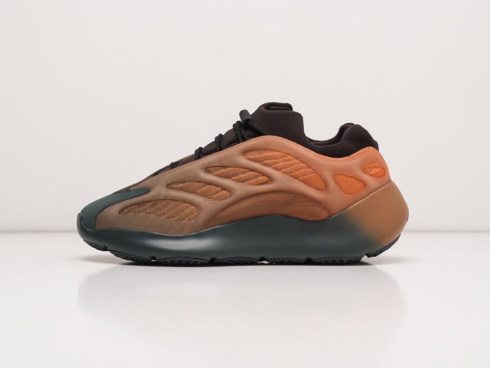 Adidas Yeezy Boost 700 v3 коричневые текстиль мужские (AR22604) - фото 1 Adidas Yeezy Boost 700 v3 коричневые текстиль мужские (AR22604) - фото 1