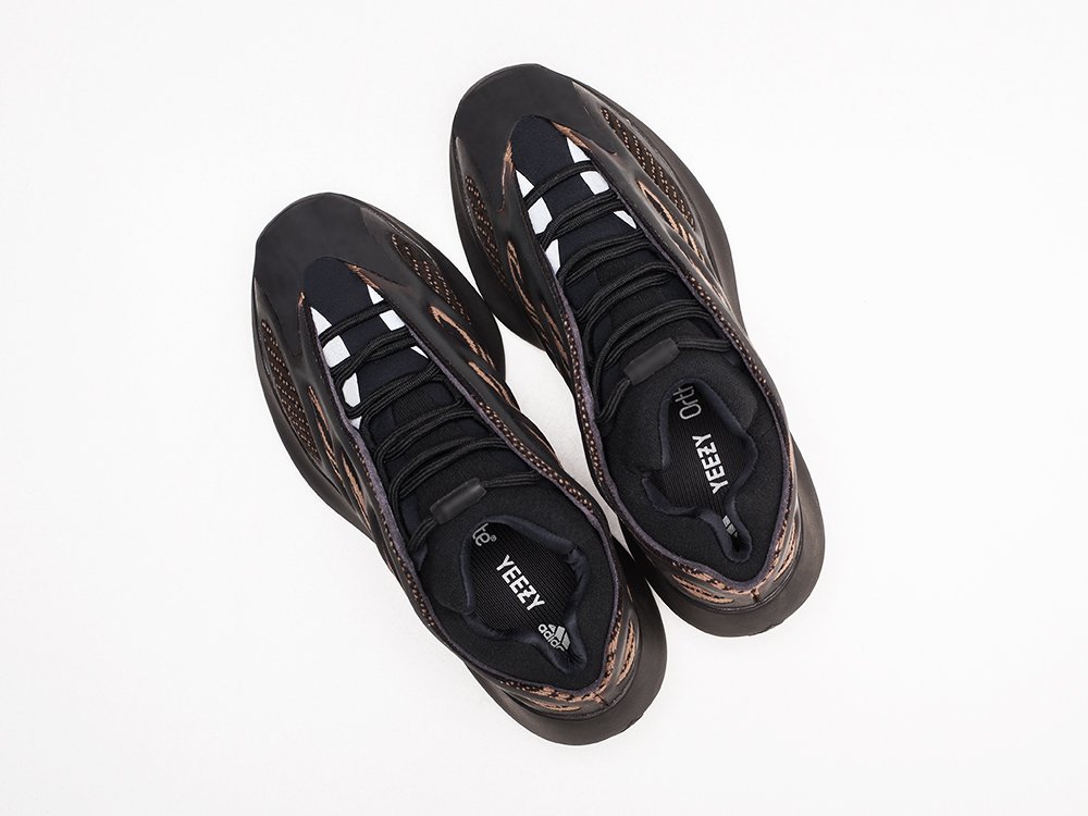 Adidas Yeezy Boost 700 v3 черные текстиль мужские (AR22644) - фото 3