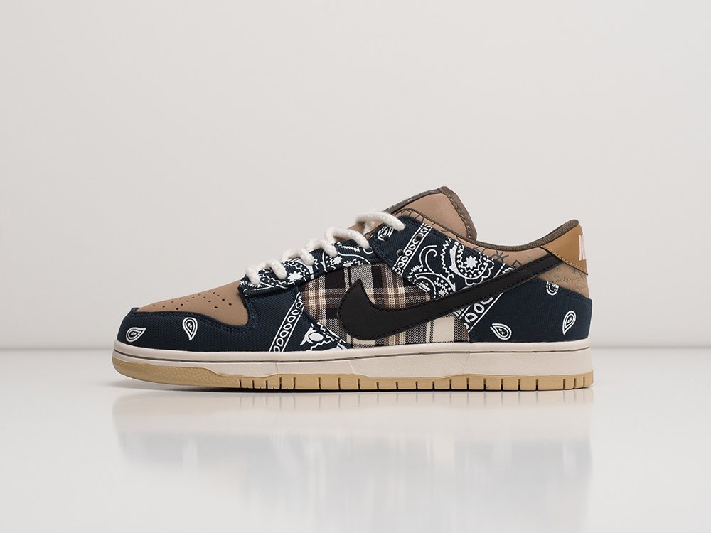 Nike SB Dunk Low x Travis Scott коричневые текстиль мужские (AR22818) - фото 1