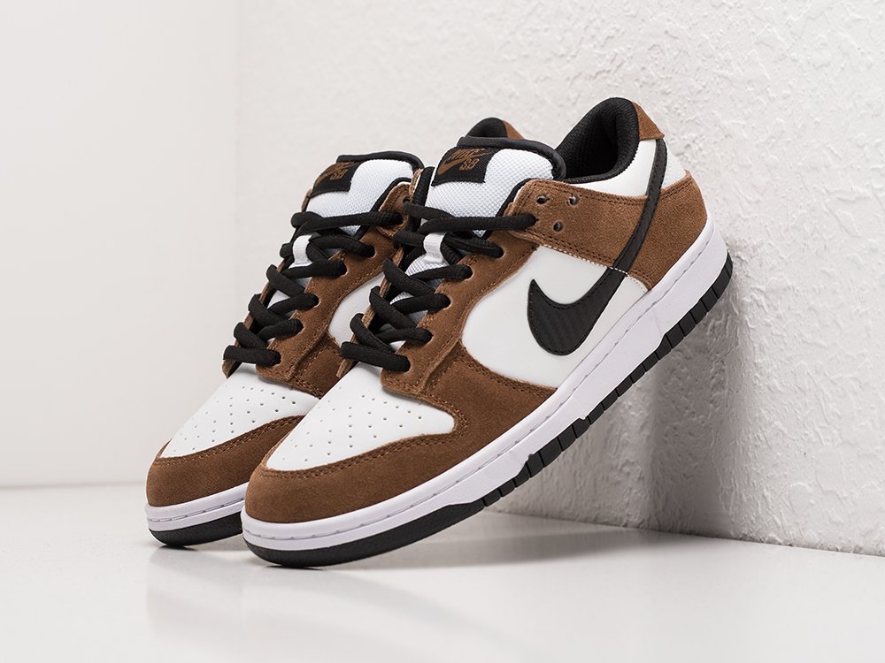 Nike SB Dunk Low коричневые замша мужские (AR23313) - фото 2 Nike SB Dunk Low коричневые замша мужские (AR23313) - фото 2