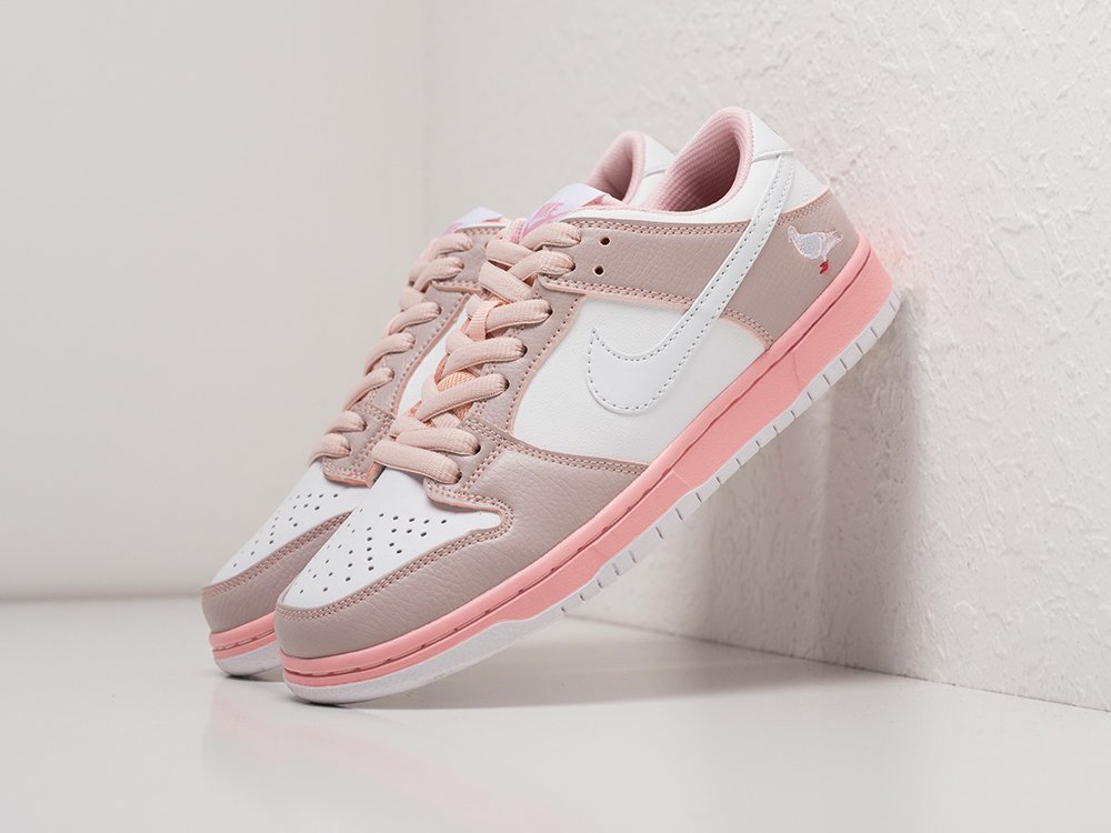 Nike SB Dunk Low WMNS x Staple Pink Pigeon Pink / White - фото 2