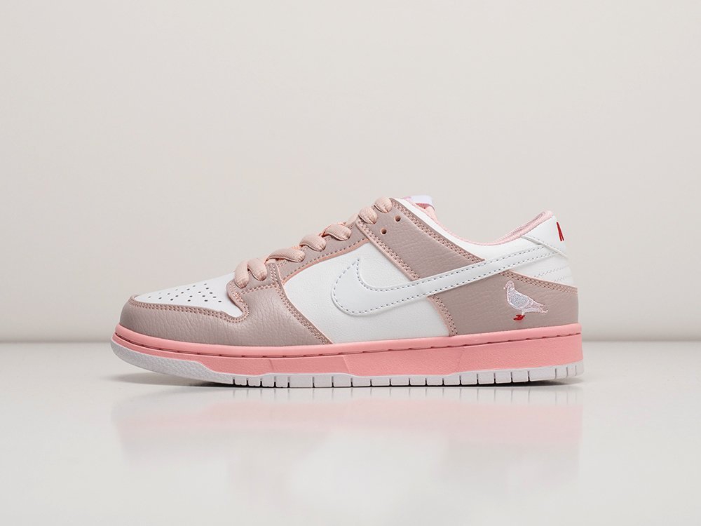 Nike SB Dunk Low WMNS x Staple Pink Pigeon розовые кожа женские (AR23387) - фото 1 Nike SB Dunk Low WMNS x Staple Pink Pigeon розовые кожа женские (AR23387) - фото 1