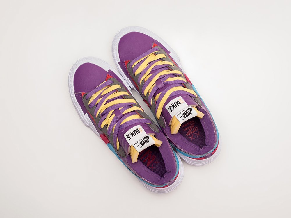 Nike x Kaws x Sacai Blazer Low WMNS Berry фиолетовые текстиль женские (AR23707) - фото 3