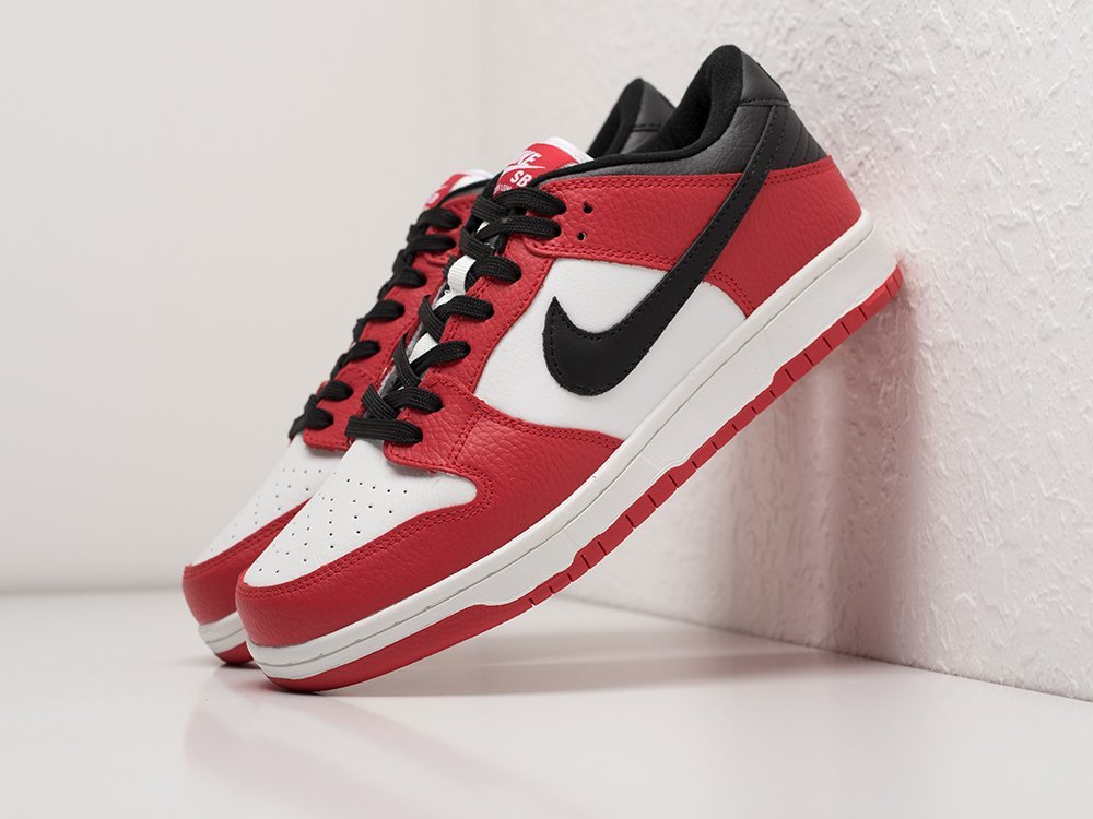 Nike SB Dunk Low Red / White / Black - фото 2