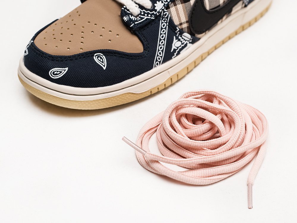 Nike SB Dunk Low x Travis Scott WMNS коричневые кожа женские (AR23908) - фото 4 Nike SB Dunk Low x Travis Scott WMNS коричневые кожа женские (AR23908) - фото 4
