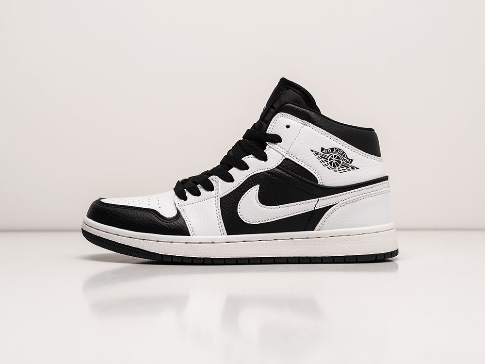 Женские кроссовки Nike Air Jordan 1 WMNS White / Black (36-40 размер) фото 1
