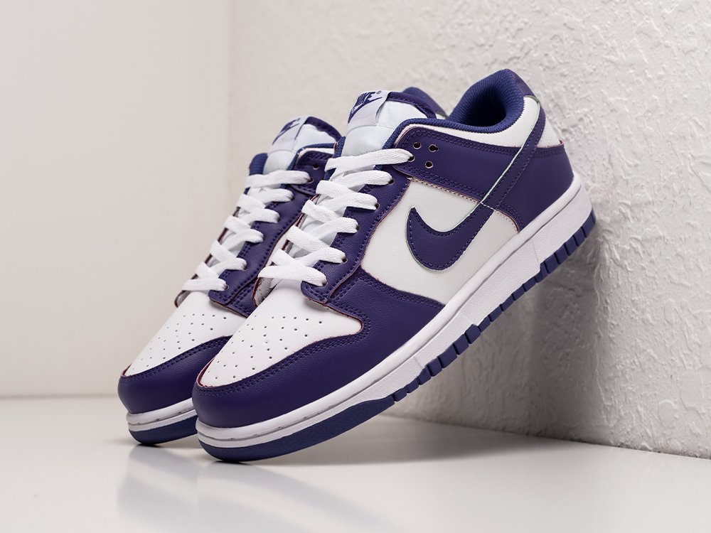 Nike SB Dunk Low Championship Court Purple фиолетовые кожа мужские (AR24154) - фото 2 Nike SB Dunk Low Championship Court Purple фиолетовые кожа мужские (AR24154) - фото 2