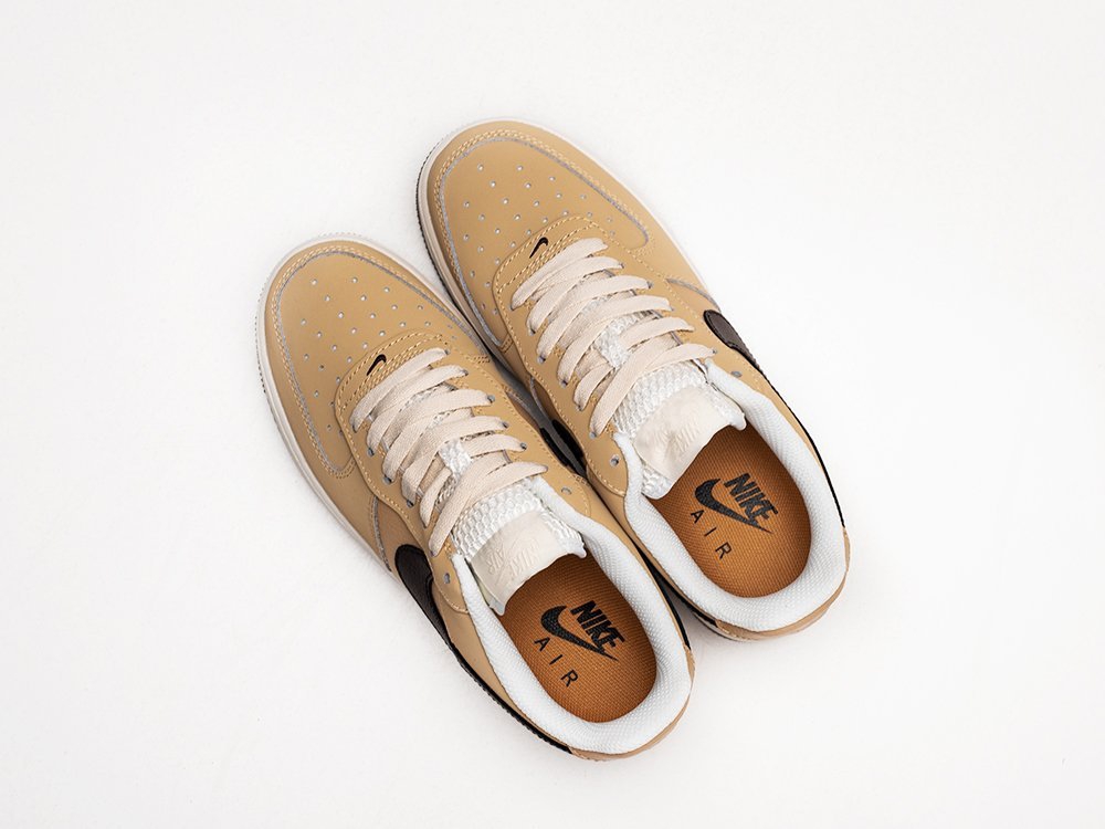 Nike Air Force 1 Low Manchester Bee WMNS бежевые кожа женские (AR24329) - фото 3 Nike Air Force 1 Low Manchester Bee WMNS бежевые кожа женские (AR24329) - фото 3