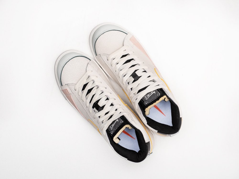 Nike Blazer Mid 77 WMNS белые кожа женские (AR24961) - фото 3 Nike Blazer Mid 77 WMNS белые кожа женские (AR24961) - фото 3