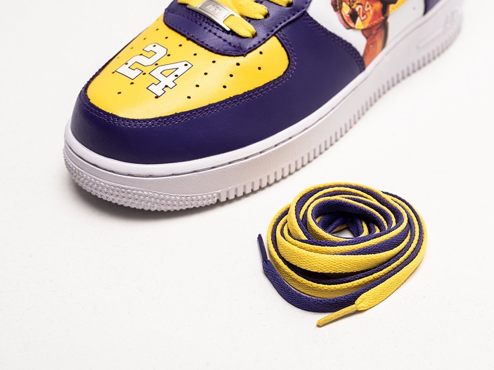 Nike Air Force 1 Low Los Angeles Lakers разноцветные кожа мужские (AR25037) - фото 4 Nike Air Force 1 Low Los Angeles Lakers разноцветные кожа мужские (AR25037) - фото 4