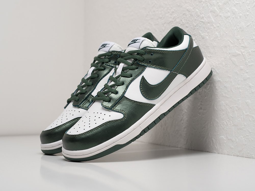 Nike SB Dunk Low Varsity Green белые кожа мужские (AR25059) - фото 2 Nike SB Dunk Low Varsity Green белые кожа мужские (AR25059) - фото 2