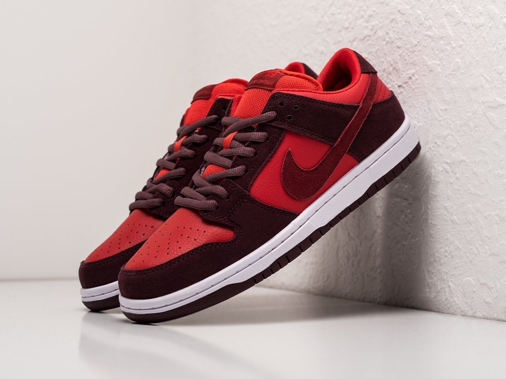 Nike SB Dunk Low Cherry красные замша мужские (AR25085) - фото 2