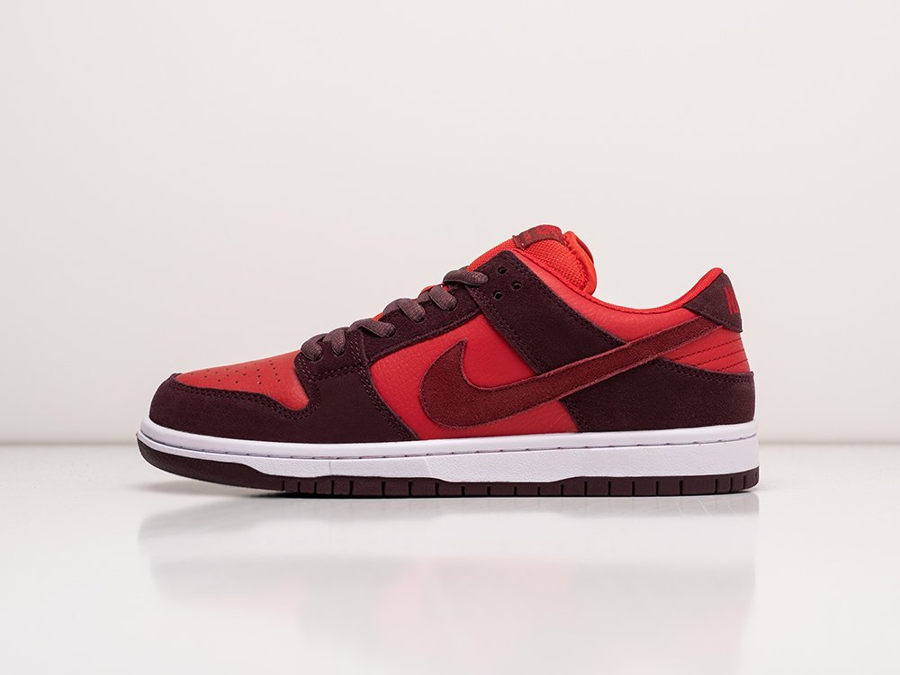 Nike SB Dunk Low Cherry красные замша мужские (AR25085) - фото 1