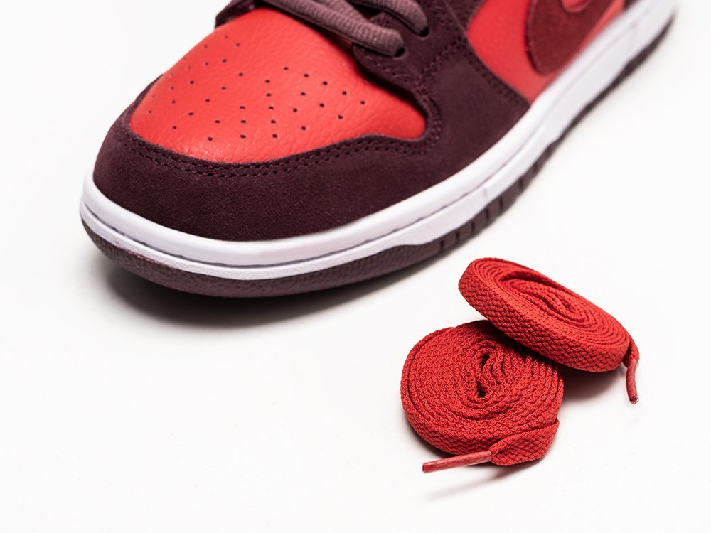 Nike SB Dunk Low Cherry красные замша мужские (AR25085) - фото 4