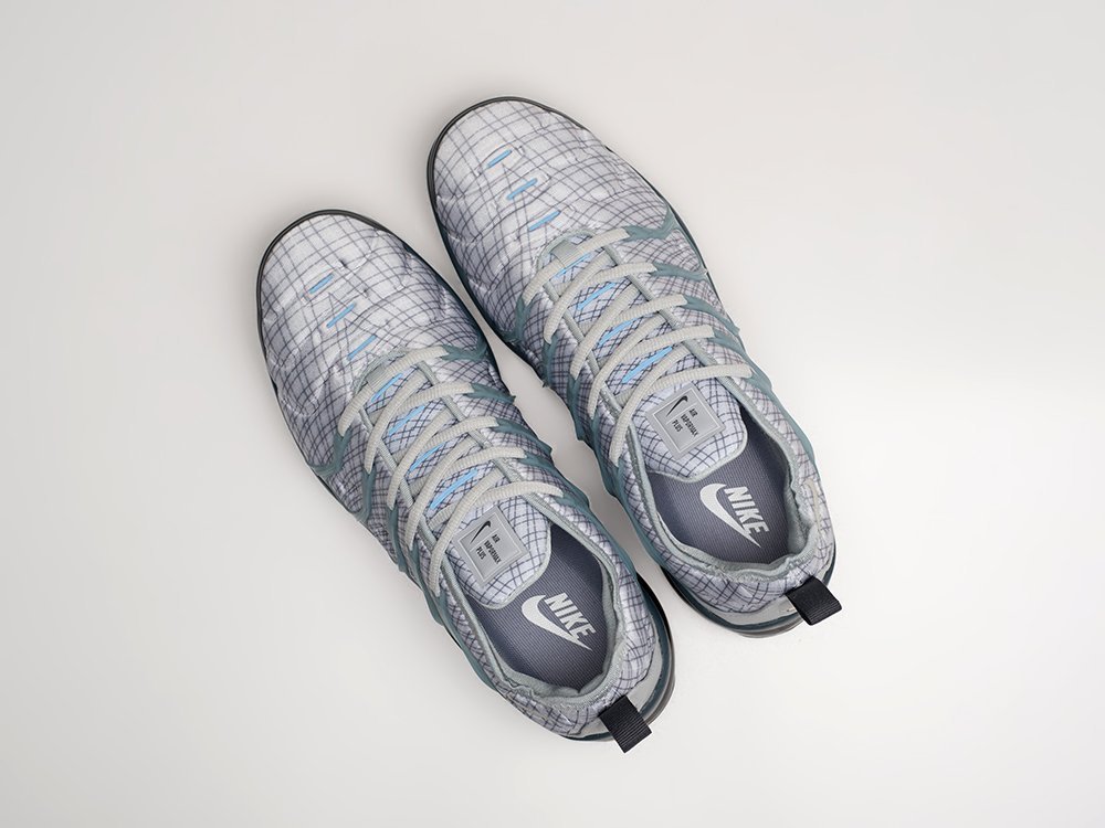 Nike Air VaporMax Plus белые текстиль мужские (AR25211) - фото 3 Nike Air VaporMax Plus белые текстиль мужские (AR25211) - фото 3