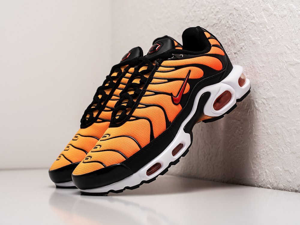 Nike Air Max Plus оранжевые текстиль мужские (AR25430) - фото 2 Nike Air Max Plus оранжевые текстиль мужские (AR25430) - фото 2