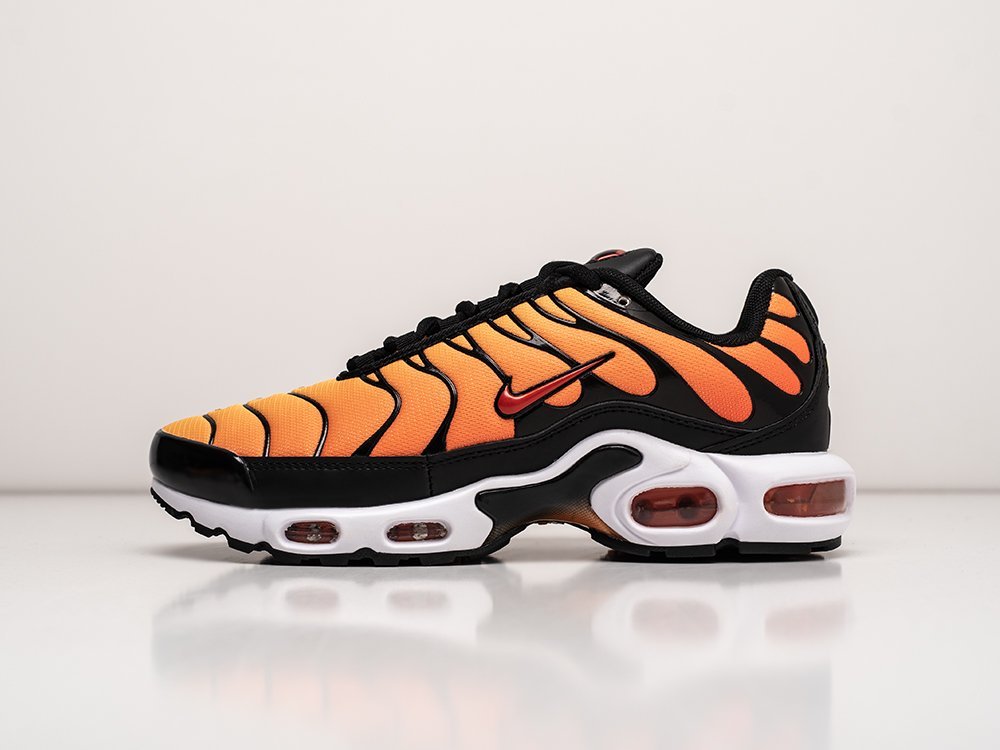 Nike Air Max Plus оранжевые текстиль мужские (AR25430) - фото 1 Nike Air Max Plus оранжевые текстиль мужские (AR25430) - фото 1