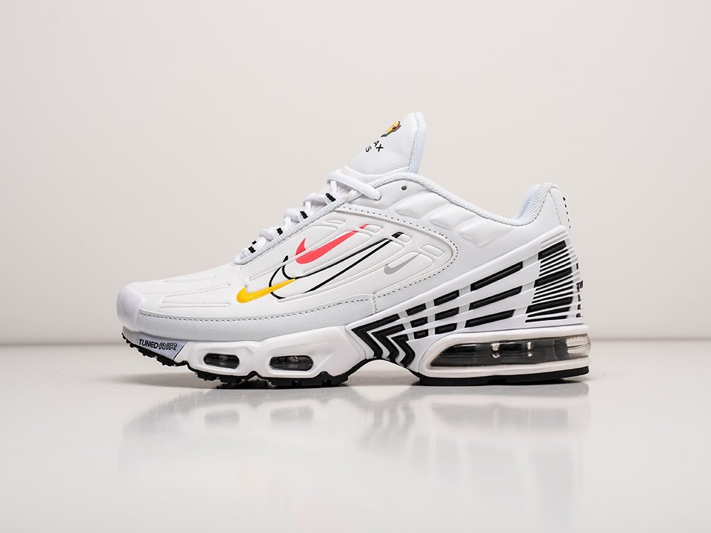 Nike Air Max Plus 3 «Multi-Swoosh» белые кожа мужские (AR25476) - фото 1 Nike Air Max Plus 3 «Multi-Swoosh» белые кожа мужские (AR25476) - фото 1