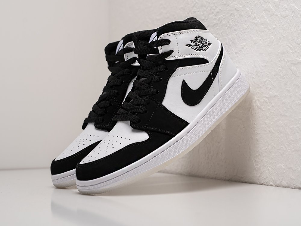 Nike Air Jordan 1 Diamond Shorts белые кожа мужские (AR25814) - фото 2 Nike Air Jordan 1 Diamond Shorts белые кожа мужские (AR25814) - фото 2