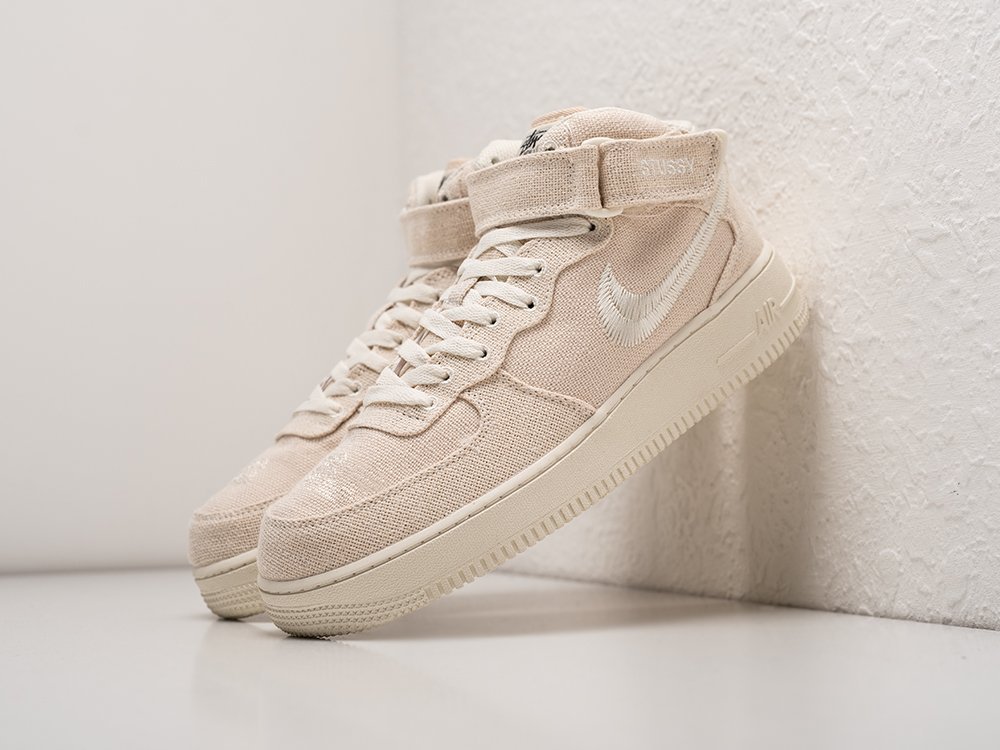 Nike Stussy x Air Force 1 Mid Fossil WMNS бежевые текстиль женские (AR25976) - фото 2 Nike Stussy x Air Force 1 Mid Fossil WMNS бежевые текстиль женские (AR25976) - фото 2