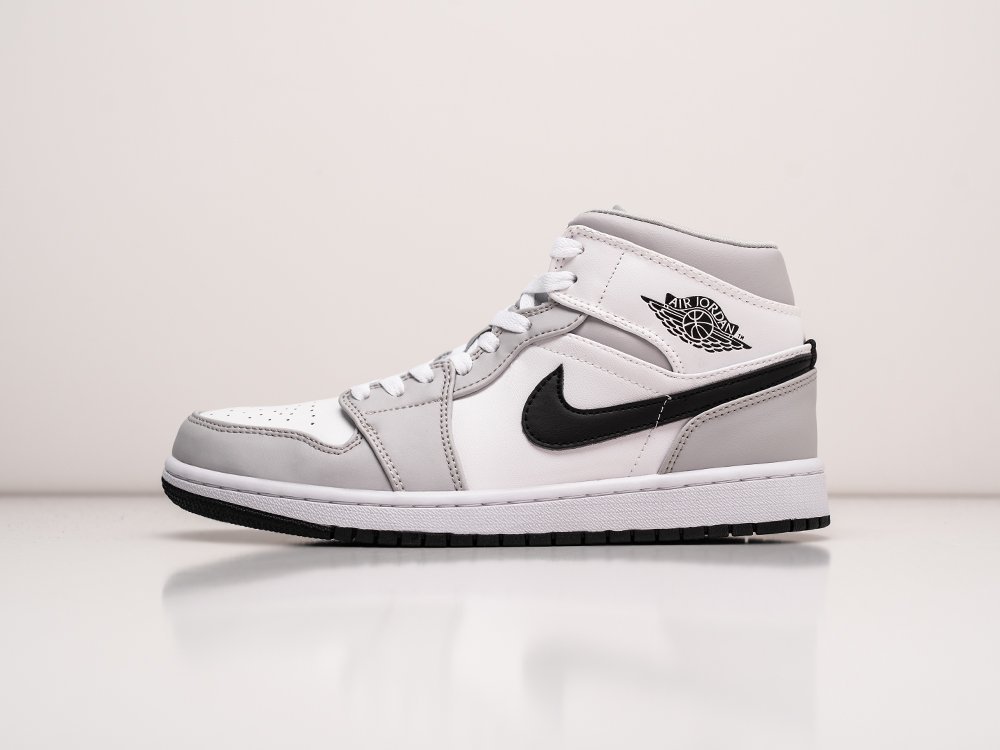 Nike Air Jordan 1 Mid Grey Fog белые кожа мужские (AR26364) - фото 1