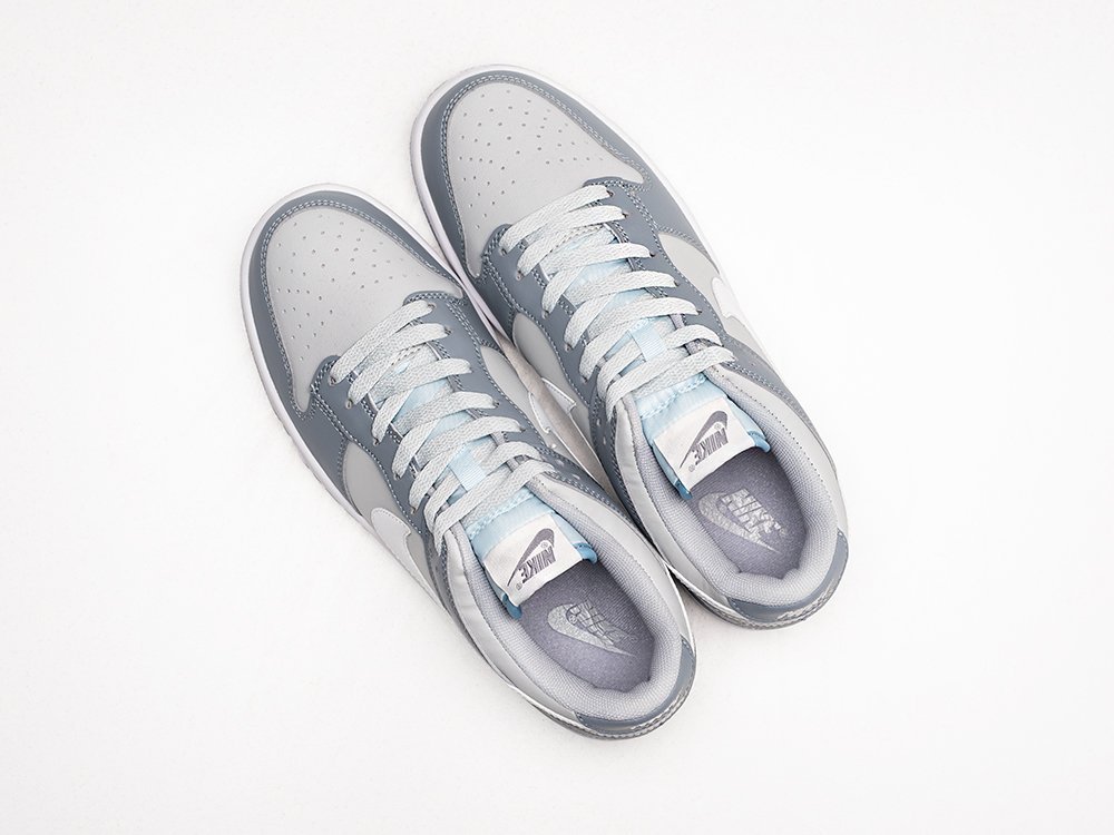 Nike SB Dunk Low Pure Platinum Wolf Grey WMNS серые кожа женские (AR26676) - фото 3 Nike SB Dunk Low Pure Platinum Wolf Grey WMNS серые кожа женские (AR26676) - фото 3