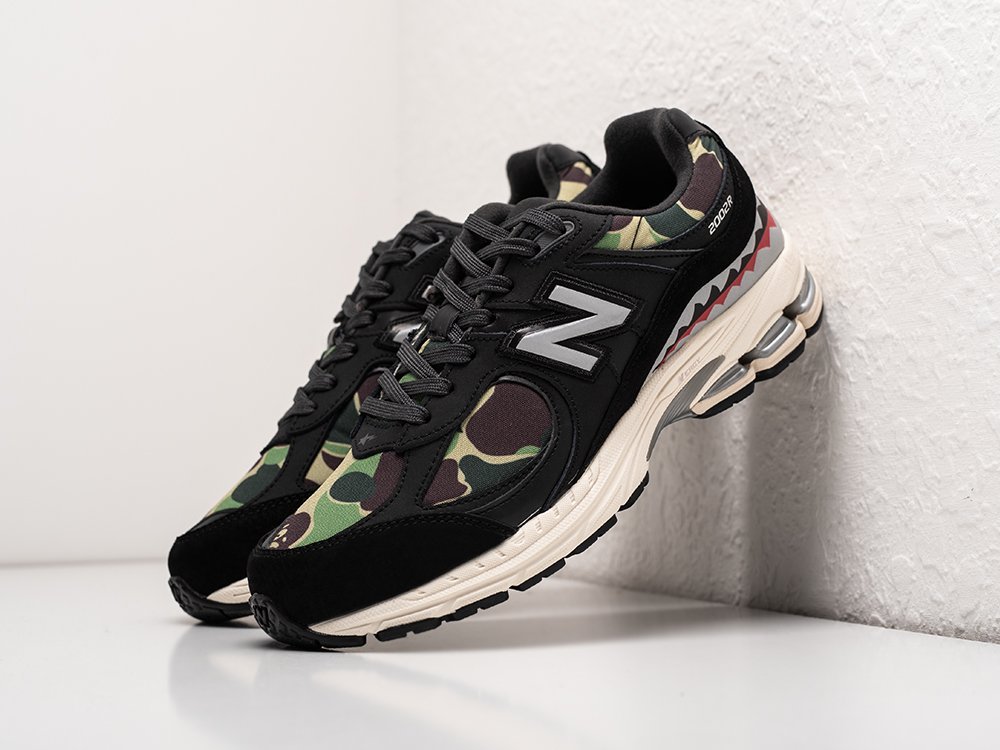 New Balance 2002R x BAPE Black Camo черные замша мужские (AR26726) - фото 2 New Balance 2002R x BAPE Black Camo черные замша мужские (AR26726) - фото 2