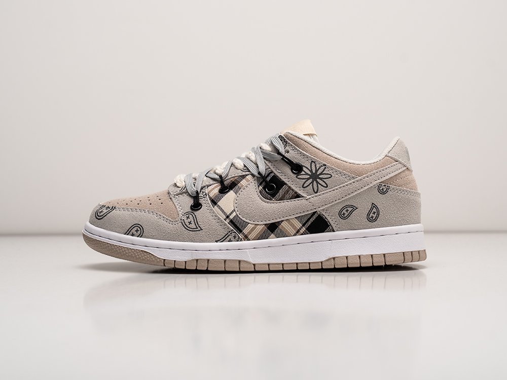 Nike SB Dunk Low x OFF-White WMNS серые кожа женские (AR26739) - фото 1 Nike SB Dunk Low x OFF-White WMNS серые кожа женские (AR26739) - фото 1