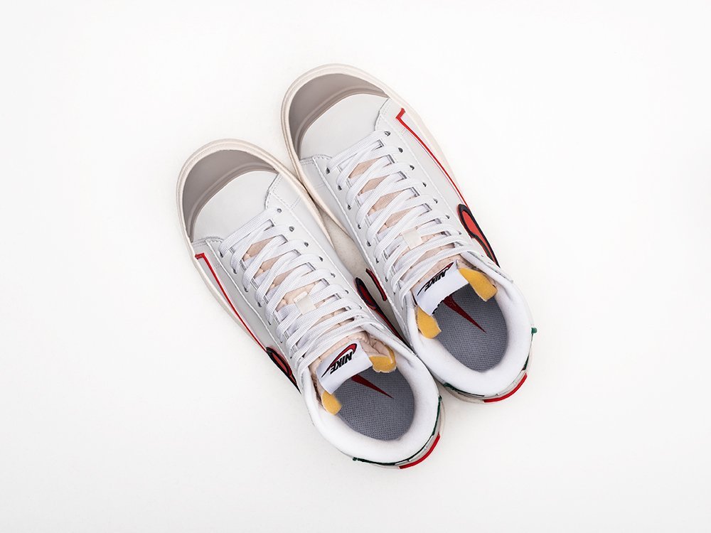 Nike Blazer Mid 77 Infinite White Crimson WMNS белые кожа женские (AR26745) - фото 3 Nike Blazer Mid 77 Infinite White Crimson WMNS белые кожа женские (AR26745) - фото 3
