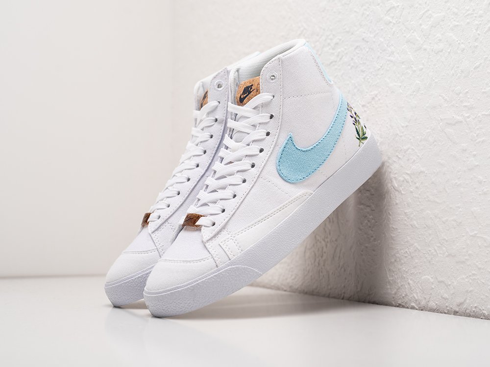 Nike Blazer Mid 77 Indigo WMNS белые текстиль женские (AR26748) - фото 2 Nike Blazer Mid 77 Indigo WMNS белые текстиль женские (AR26748) - фото 2