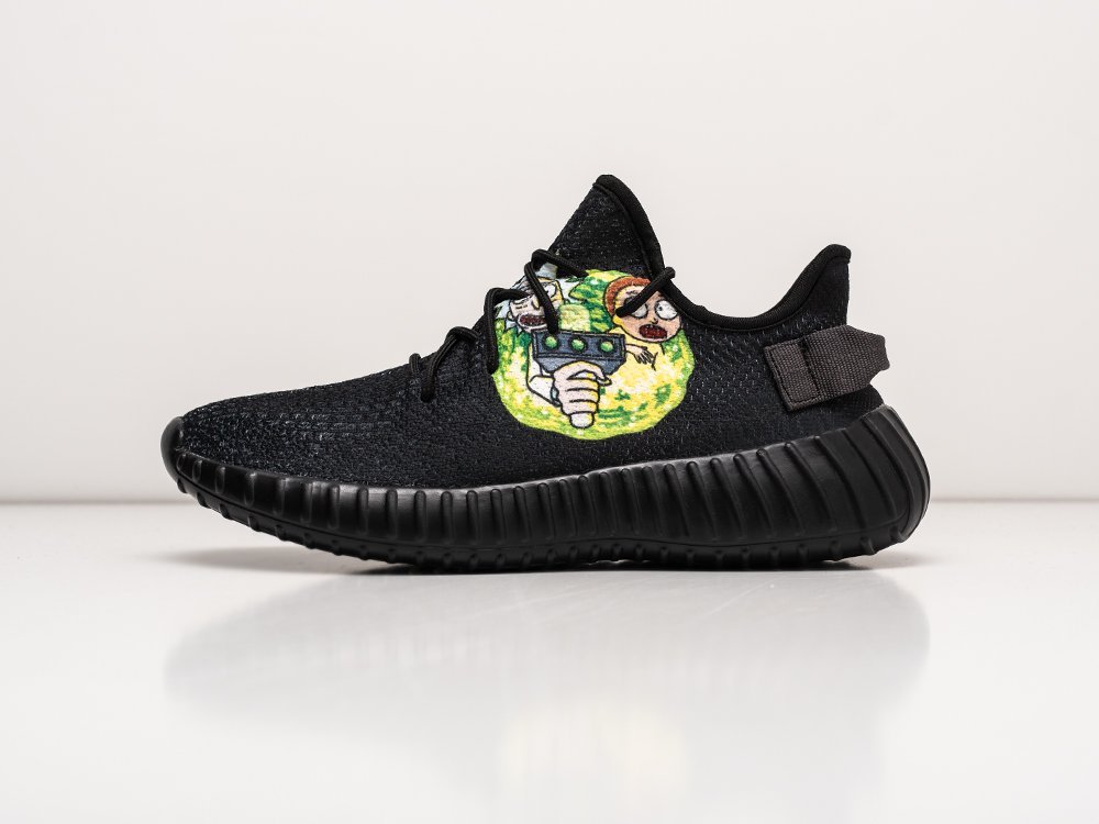 Adidas Yeezy 350 Boost Rick and Morty черные текстиль мужские (AR26812) - фото 1 Adidas Yeezy 350 Boost Rick and Morty черные текстиль мужские (AR26812) - фото 1