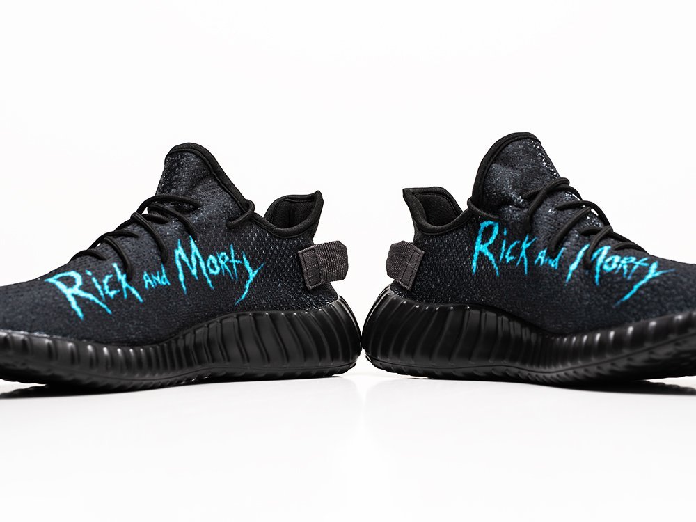 Adidas Yeezy 350 Boost Rick and Morty черные текстиль мужские (AR26812) - фото 4