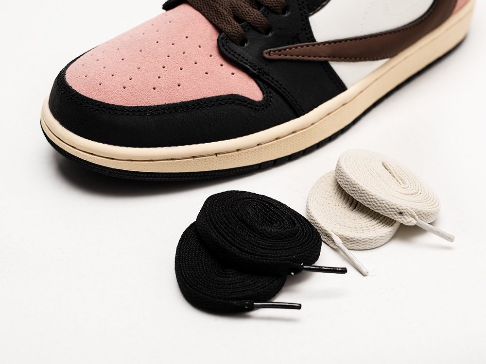 Nike Air Jordan 1 Low x Travis Scott Bleached Coral разноцветные кожа мужские (AR26830) - фото 4 Nike Air Jordan 1 Low x Travis Scott Bleached Coral разноцветные кожа мужские (AR26830) - фото 4