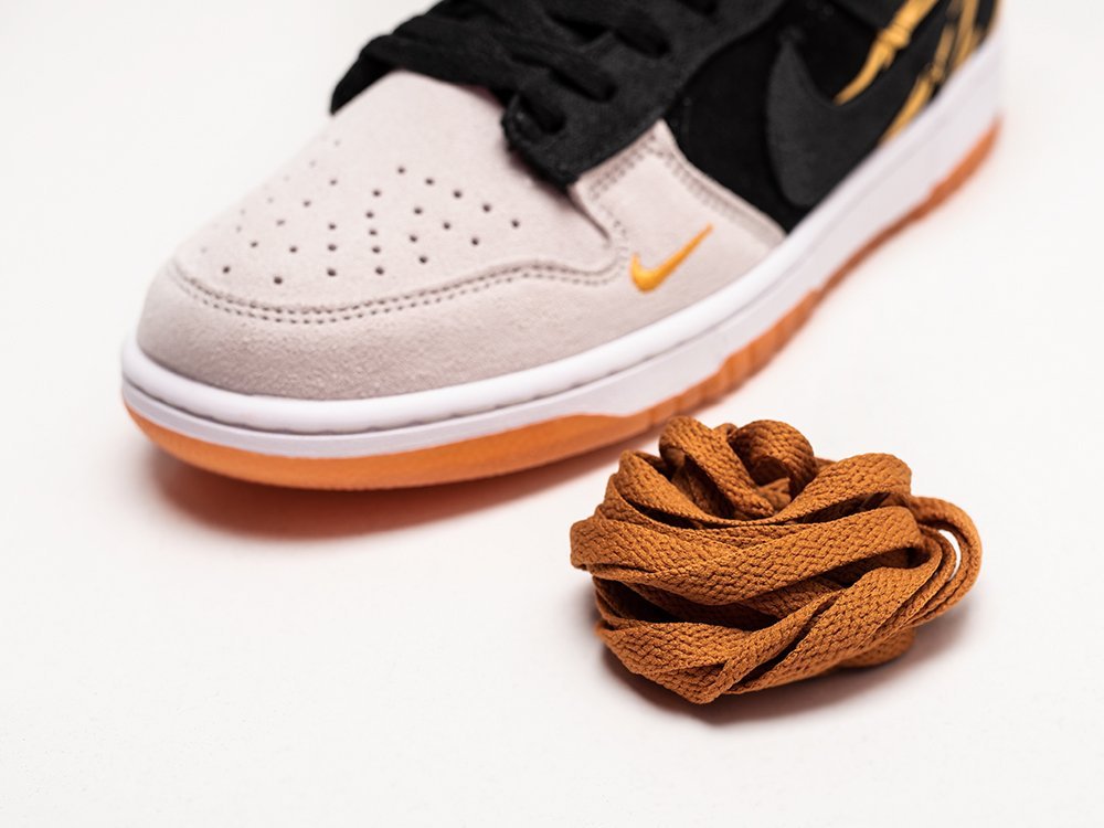 Nike SB Dunk Low GS God Of Wealth черные замша мужские (AR27009) - фото 4 Nike SB Dunk Low GS God Of Wealth черные замша мужские (AR27009) - фото 4