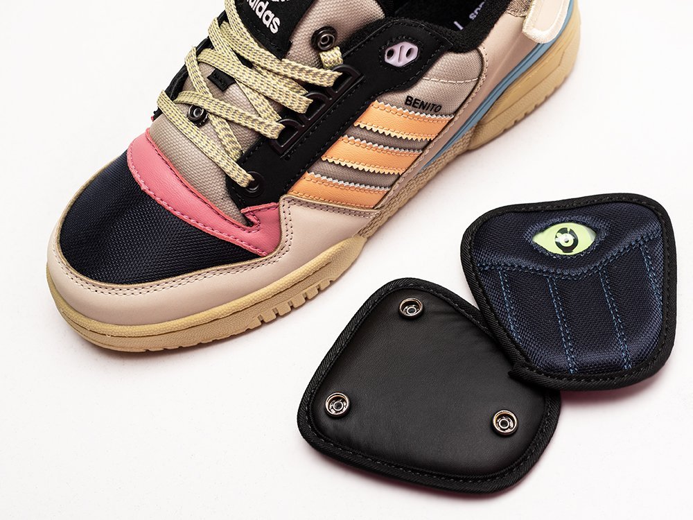 Adidas x Bad Bunny x Forum Powerhouse Sneakers Benito WMNS бежевые кожа женские (AR27017) - фото 4 Adidas x Bad Bunny x Forum Powerhouse Sneakers Benito WMNS бежевые кожа женские (AR27017) - фото 4
