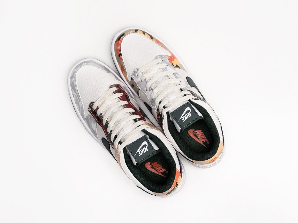 Nike SB Dunk Low SE Sail Multi-Camo разноцветные кожа мужские (AR27358) - фото 3 Nike SB Dunk Low SE Sail Multi-Camo разноцветные кожа мужские (AR27358) - фото 3