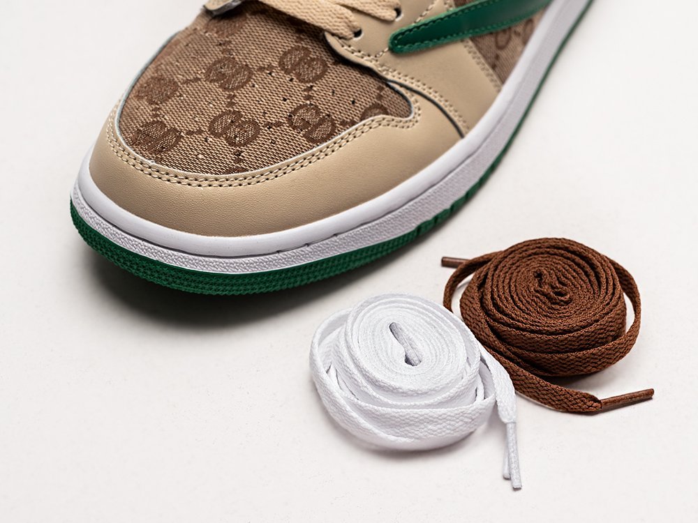 Nike Air Jordan 1 Low x Travis Scott коричневые кожа мужские (AR27953) - фото 5 Nike Air Jordan 1 Low x Travis Scott коричневые кожа мужские (AR27953) - фото 5