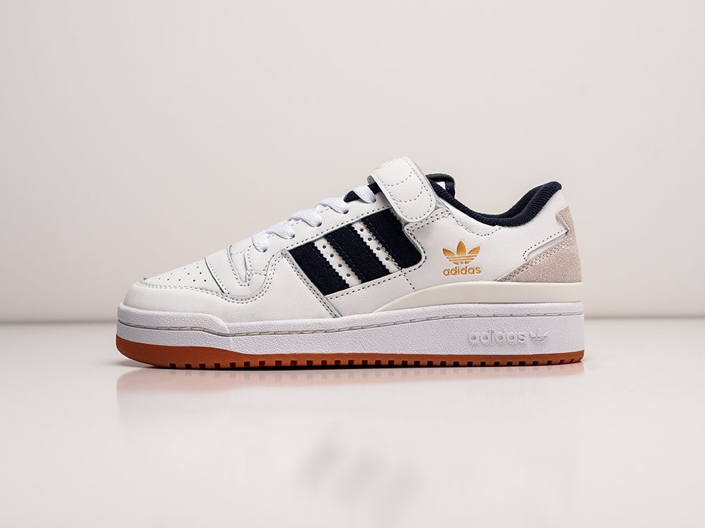 Adidas Forum Low Crew Navy Gum WMNS белые кожа женские (AR28558) - фото 1 Adidas Forum Low Crew Navy Gum WMNS белые кожа женские (AR28558) - фото 1