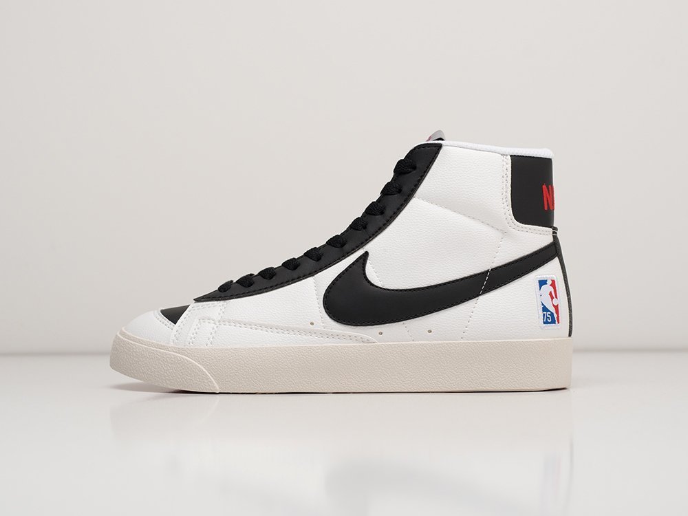 Nike x NBA x Blazer Mid 77 EMB 75th Anniversary - Trail Blazers белые кожа мужские (AR28573) - фото 1 Nike x NBA x Blazer Mid 77 EMB 75th Anniversary - Trail Blazers белые кожа мужские (AR28573) - фото 1
