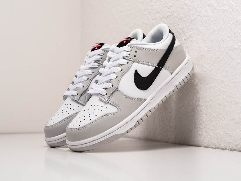 Nike SB Dunk Low Lottery Pack - Grey Fog WMNS серые кожа женские (AR28662) - фото 2 Nike SB Dunk Low Lottery Pack - Grey Fog WMNS серые кожа женские (AR28662) - фото 2