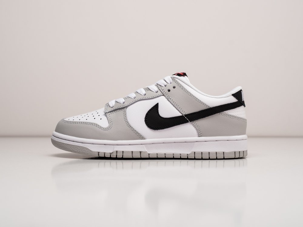 Nike SB Dunk Low Lottery Pack - Grey Fog WMNS серые кожа женские (AR28662) - фото 1 Nike SB Dunk Low Lottery Pack - Grey Fog WMNS серые кожа женские (AR28662) - фото 1