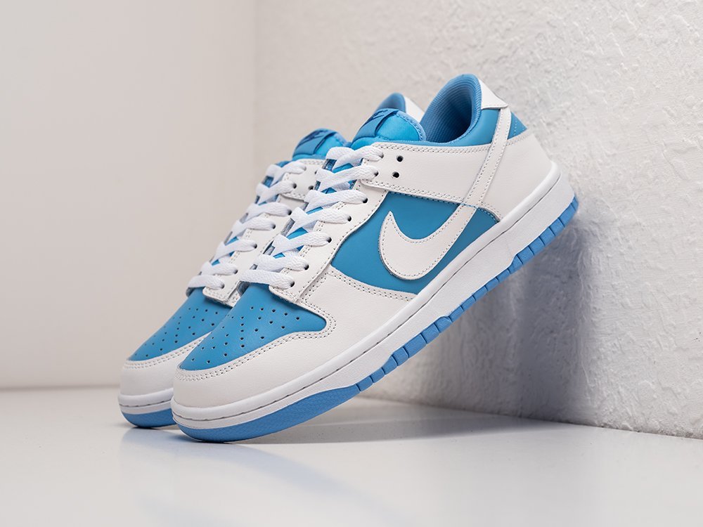 Nike SB Dunk Low Reverse UNC Inverts University Blue голубые кожа мужские (AR28667) - фото 2 Nike SB Dunk Low Reverse UNC Inverts University Blue голубые кожа мужские (AR28667) - фото 2