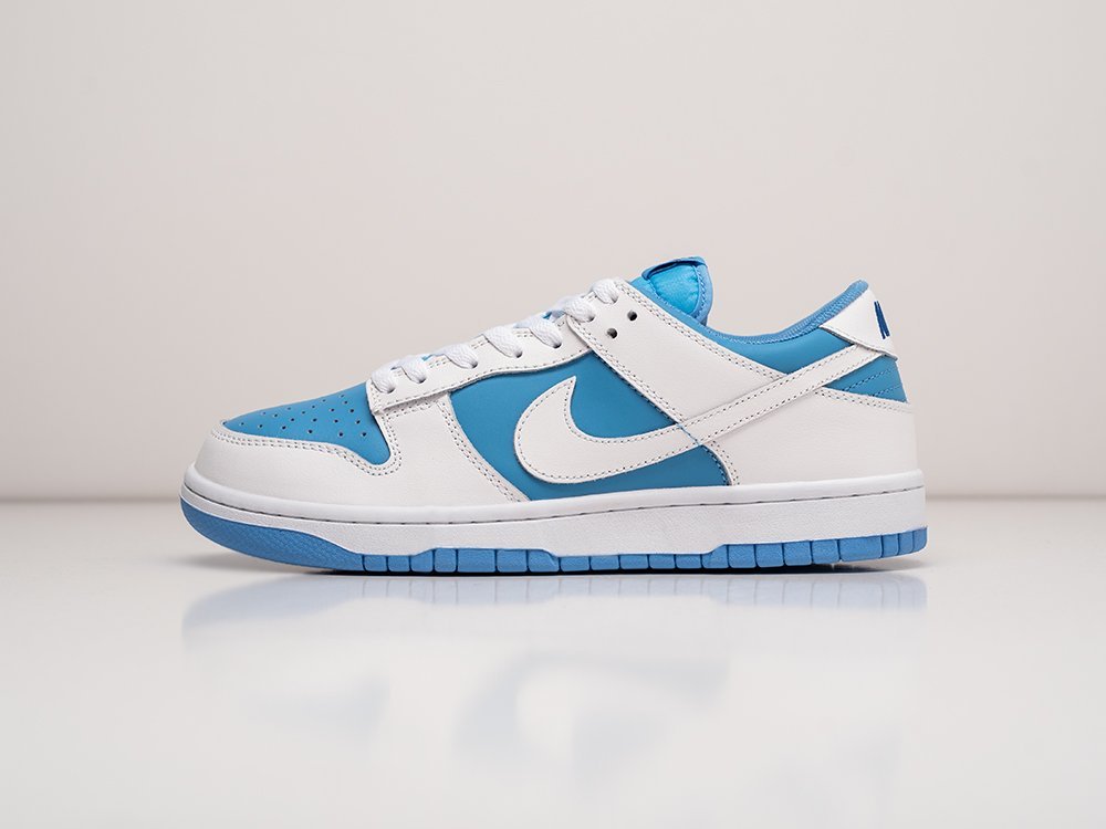 Nike SB Dunk Low Reverse UNC Inverts University Blue голубые кожа мужские (AR28667) - фото 1 Nike SB Dunk Low Reverse UNC Inverts University Blue голубые кожа мужские (AR28667) - фото 1