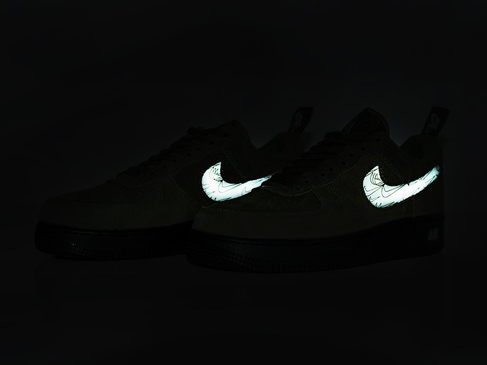 Nike Air Force 1 Low 07 LV8 Reflective Swoosh - Cargo Khaki зеленые кожа мужские (AR28709) - фото 4 Nike Air Force 1 Low 07 LV8 Reflective Swoosh - Cargo Khaki зеленые кожа мужские (AR28709) - фото 4