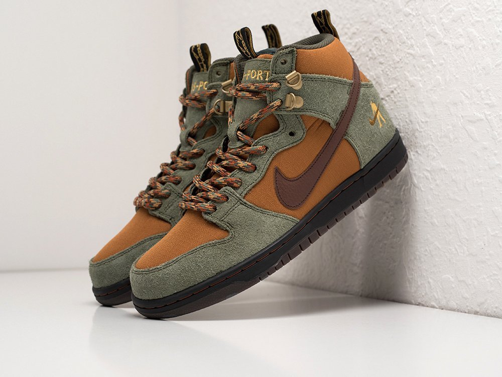 Nike x PASSPORT x SB Dunk High Workboot зеленые замша мужские (AR28775) - фото 2