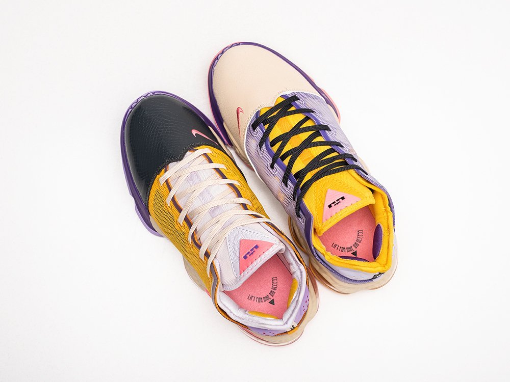 Nike Lebron XIX Low Mismatch Lakers разноцветные текстиль мужские (AR28945) - фото 3 Nike Lebron XIX Low Mismatch Lakers разноцветные текстиль мужские (AR28945) - фото 3